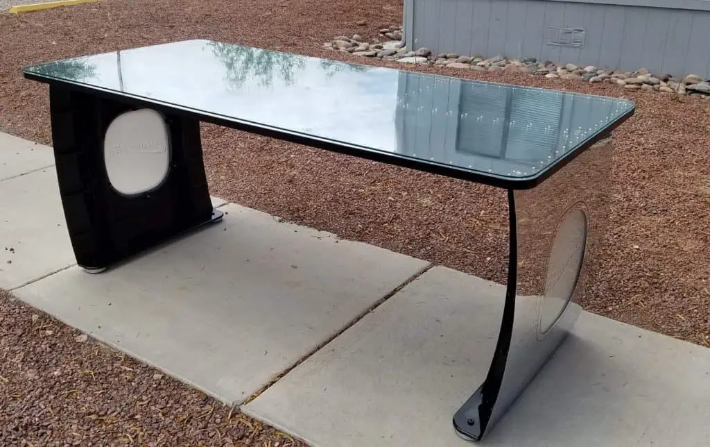 aluminum plane tabletop