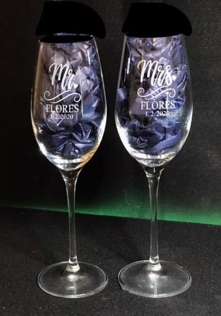 custom etched flutes for flores wedding