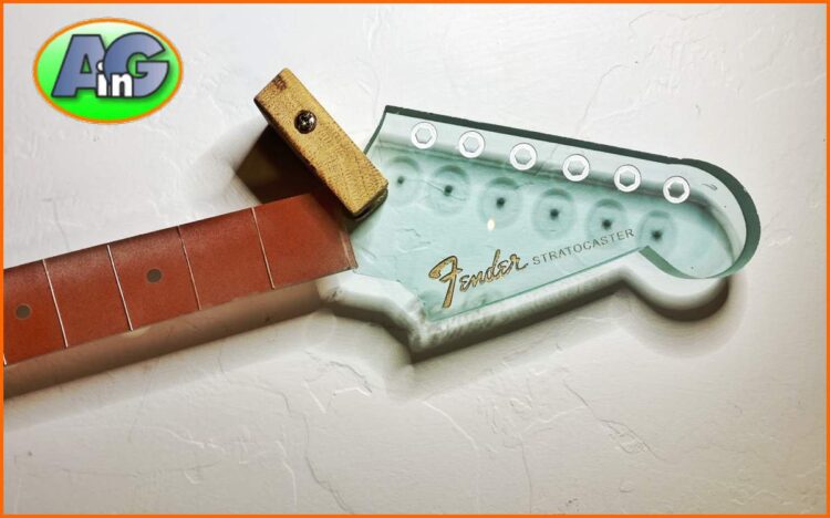 Stratocaster headstock with etch logo and capstans